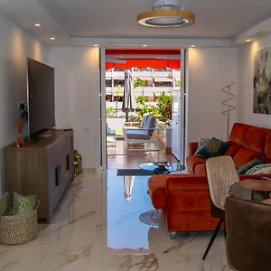 https://parque-santiago-i-stunning-brand-new-apt-2-bedroom.tenerifehoteles.net