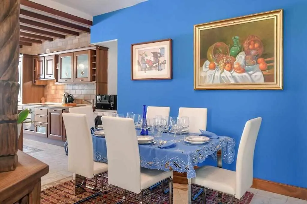 Apartment Villa La Concha Beachfront Heated Pool Playa Honda
