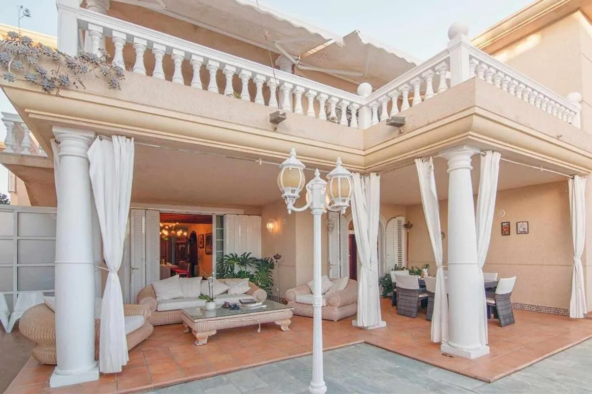 Apartment Villa La Concha Beachfront Heated Pool Playa Honda